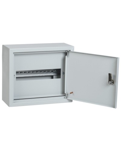 ЩРн-12з 265х310х120 IP31 GENERICA (MKM14-N-12-31-Z-G). Щит распределительный навесной с замком. GENERICA в Пушкино