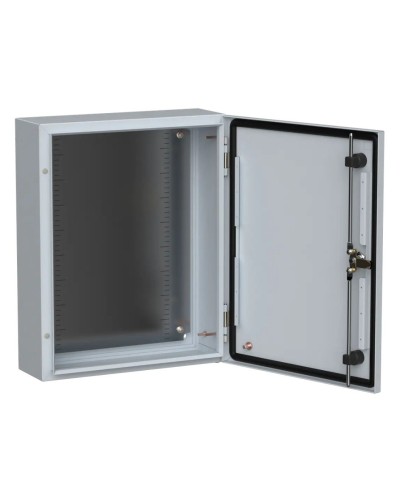 ЩМП-50.40.15 УХЛ1 IP66 500x400x150 TITAN 5 (TI5-10-N-050-040-015-66). Шкаф металлический с монтажной платой. IEK в Пушкино
